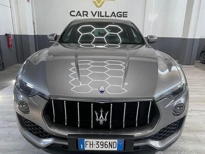 Usata Maserati Levante GranLusso 250 CV (183 kW) 2017 Grigio SUV
