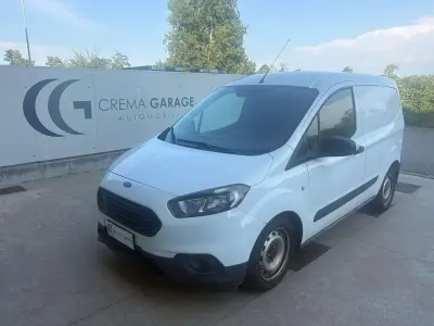Usata Ford Transit Courier 75 CV (55 kW) 2021 Bianco Furgone