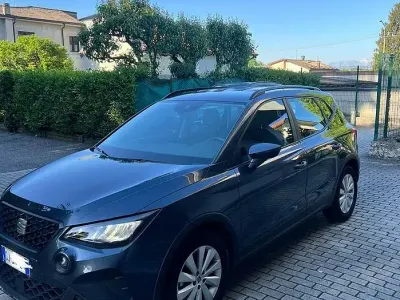 Usata Seat Arona FR 95 CV (69 kW) 2022 Grigio SUV