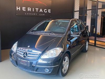 Usata Mercedes A180 Elegance 109 CV (80 kW) 2010 Nero Berlina