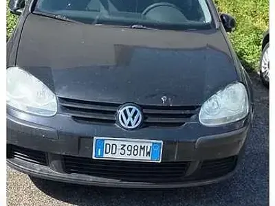 Usata VW Golf IV Sportline 105 CV (77 kW) 2006 Nero Berlina