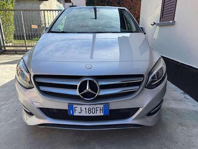 Usata Mercedes B180 Premium 109 CV (80 kW) 2017 Monovolume