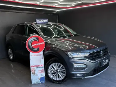 Usata VW T-Roc Advance 116 CV (85 kW) 2020 Grigio SUV