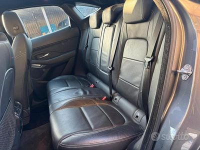 Usata Jaguar E-Pace R-Dynamic 150 CV (110 kW) 2019 Marrone SUV