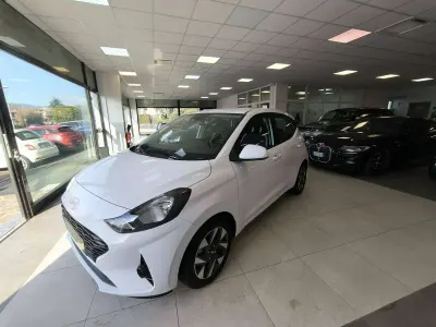 Nuova Hyundai i10 63 CV (46 kW) 2025 Bianco Utilitaria