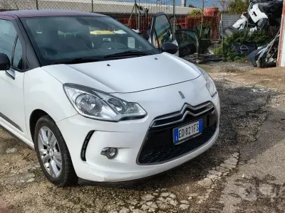 Usata Citroën DS3 Sport Chic 156 CV (114 kW) 2009 Bianco Utilitaria
