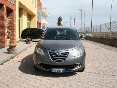 usata Lancia Ypsilon 1.3 mjt 95 cv modello Gold