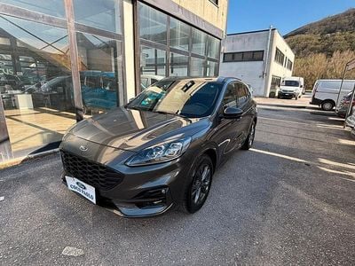 Usata Ford Kuga ST-Line X 152 CV (111 kW) 2022 Grigio SUV
