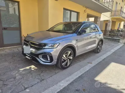 Usata VW T-Roc R-line 2023 Grigio SUV
