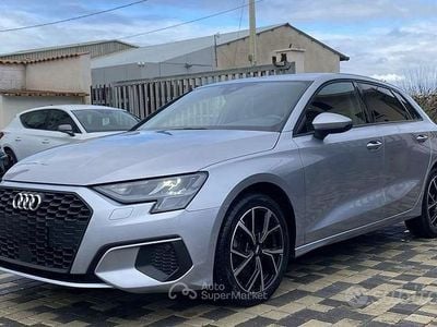Usata Audi A3 Business 150 CV (110 kW) 2021 Argento Berlina