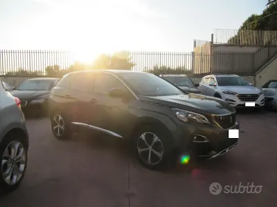 Usata Peugeot 3008 Allure 131 CV (96 kW) 2020 Nero SUV