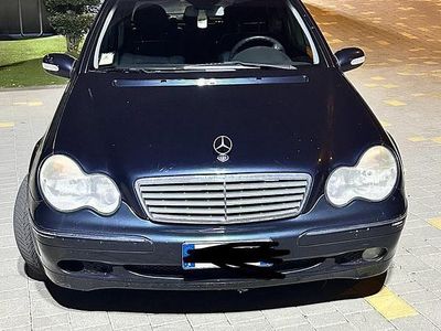 Mercedes C200