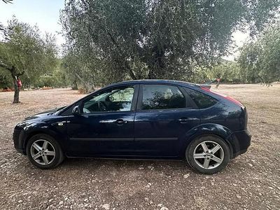 Usata Ford Focus 120 CV (88 kW) 2005 Blu Berlina