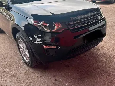 Usata Land Rover Discovery 4 SE 150 CV (110 kW) 2016 Nero SUV