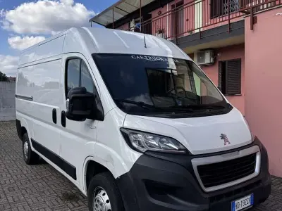 Usata Peugeot Boxer 141 CV (103 kW) 2020 Bianco Furgone