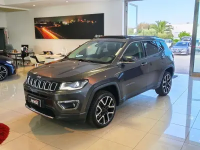 Usata Jeep Compass Limited 170 CV (125 kW) 2017 Grigio SUV