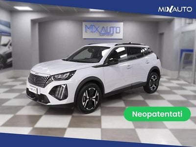 Usata Peugeot 2008 Allure 102 CV (75 kW) 2025 Bianco SUV