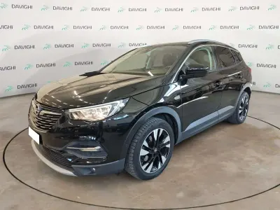 Usata Opel Grandland X Innovation 120 CV (88 kW) 2018 Nero SUV