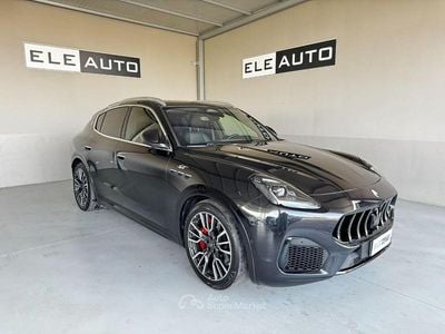 Begagnad Maserati Grecale GT 300 HK (220 kW) 2022 Svart SUV