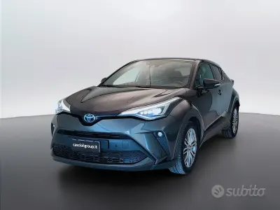 Usata Toyota C-HR Lounge 152 CV (111 kW) 2023 Grigio SUV