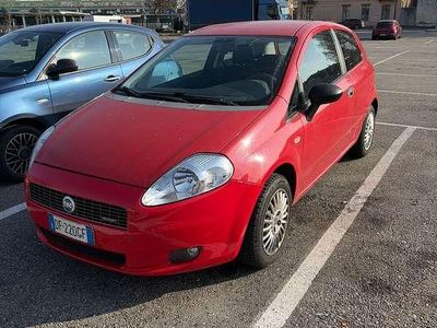 Usata Fiat Grande Punto Active 65 CV (47 kW) 2007 Utilitaria