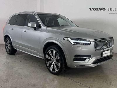 Usata Volvo XC90 Plus 235 CV (172 kW) 2023 Argento metallizzato SUV