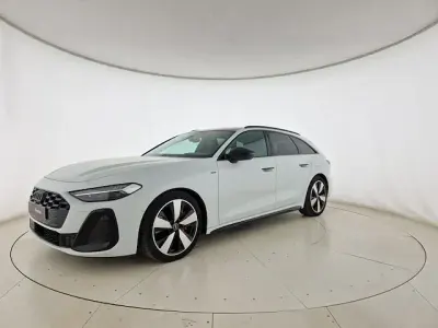 Nuova Audi A5 S-Line 299 CV (219 kW) 2025 Bianco ghiaccio metallizzato Station wagon