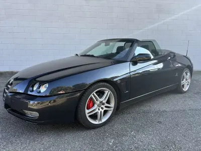 Usata Alfa Romeo Spider 239 CV (175 kW) 2004 Cabrio