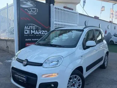 Usata Fiat Panda Lounge 69 CV (50 kW) 2020 Bianco Utilitaria