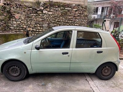 Usata Fiat Punto 60 CV (44 kW) 2000 Verde Utilitaria