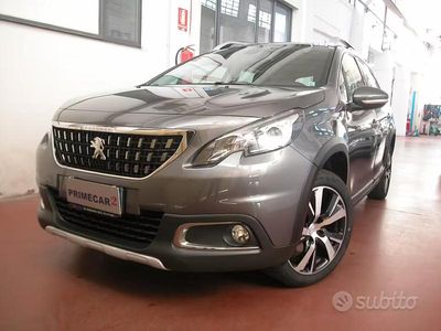 Usata Peugeot 2008 Allure 131 CV (96 kW) 2019 Grigio SUV