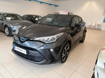 Usata Toyota C-HR Trend 152 CV (111 kW) 2022 Grigio SUV