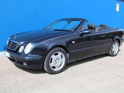 Usata Mercedes CLK200 Elegance 192 CV (141 kW) 1999 Blu Cabrio