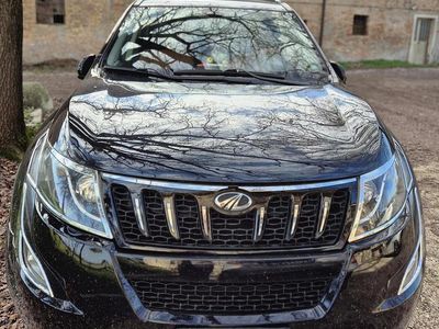 Usata Mahindra XUV500 140 CV (102 kW) 2017 Nero SUV