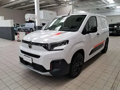 Nuova Citroën Berlingo XTR 102 CV (75 kW) 2026 Bianco Monovolume
