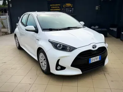 Usata Toyota Yaris Hybrid