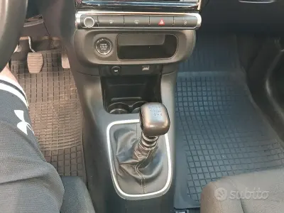 Usata Citroën C3 102 CV (75 kW) 2022 Nero Utilitaria