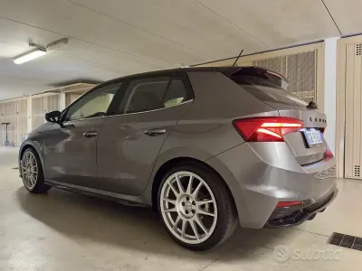 Usata Skoda Fabia Monte Carlo 95 CV (69 kW) 2024 Grigio Utilitaria