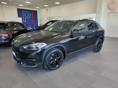Usata BMW X2 150 CV (110 kW) 2023 Nero SUV