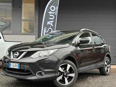 Usata Nissan Qashqai Acenta 110 CV (80 kW) 2017 Nero SUV