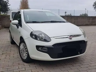 Usata Fiat Grande Punto S 69 CV (50 kW) 2011 Utilitaria