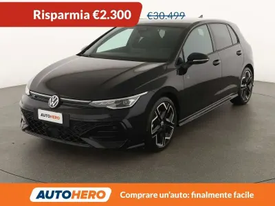 Usata VW Golf VIII R-line Plus 116 CV (85 kW) 2025 Nero Berlina