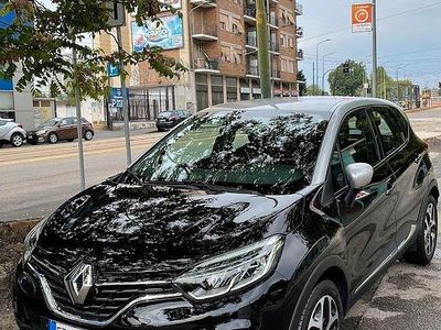 Usata Renault Captur 90 CV (66 kW) 2019 Nero SUV