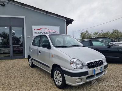 Usata Hyundai Atos GLS 54 CV (39 kW) 2000 Grigio Utilitaria
