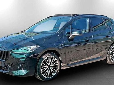 Begagnad BMW 230e Active Tourer M Sport 150 HK (110 kW) 2023 Svart Minibuss