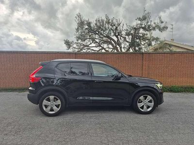 Usata Volvo XC40 Core 163 CV (119 kW) 2022 Nero SUV