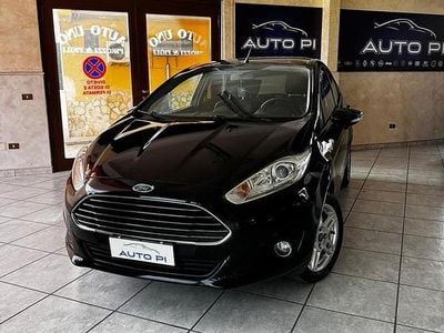 Usata Ford Fiesta Titanium 75 CV (55 kW) 2015 Nero Berlina