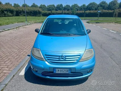 Usata Citroën C3 Elegance 68 CV (50 kW) 2004 Blu Berlina