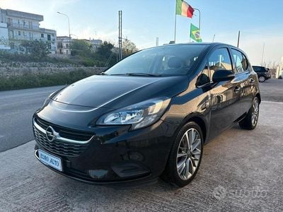 Usata Opel Corsa 75 CV (55 kW) 2017 Nero Utilitaria