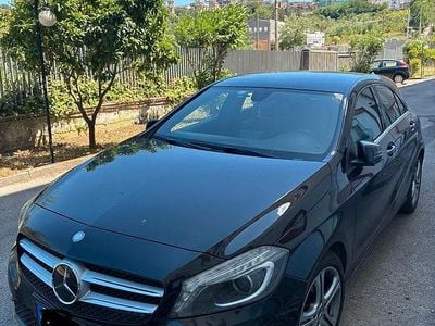 Usata Mercedes A180 109 CV (80 kW) 2015 Nero Berlina